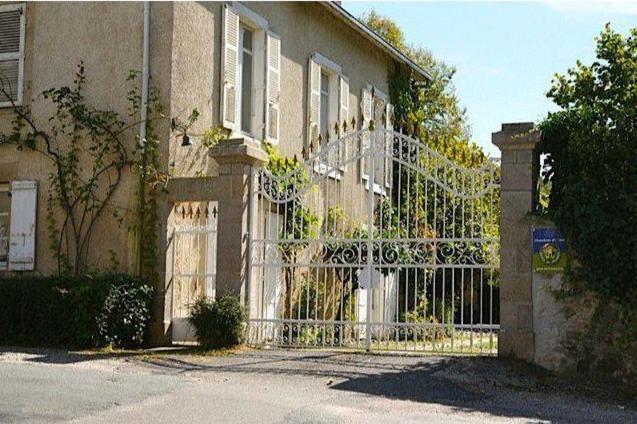 Domaine De La Dame De Lauriere Solignac Exterior photo